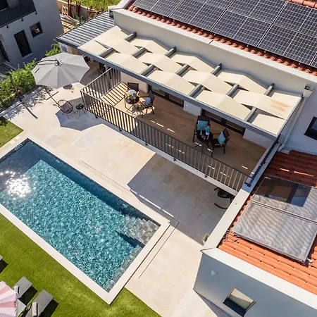 Βίλα Martin Medaki